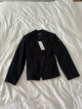 ALO Yoga | Jackets & Coats | Alo Yoga Firstclass Blazer Steel Grey